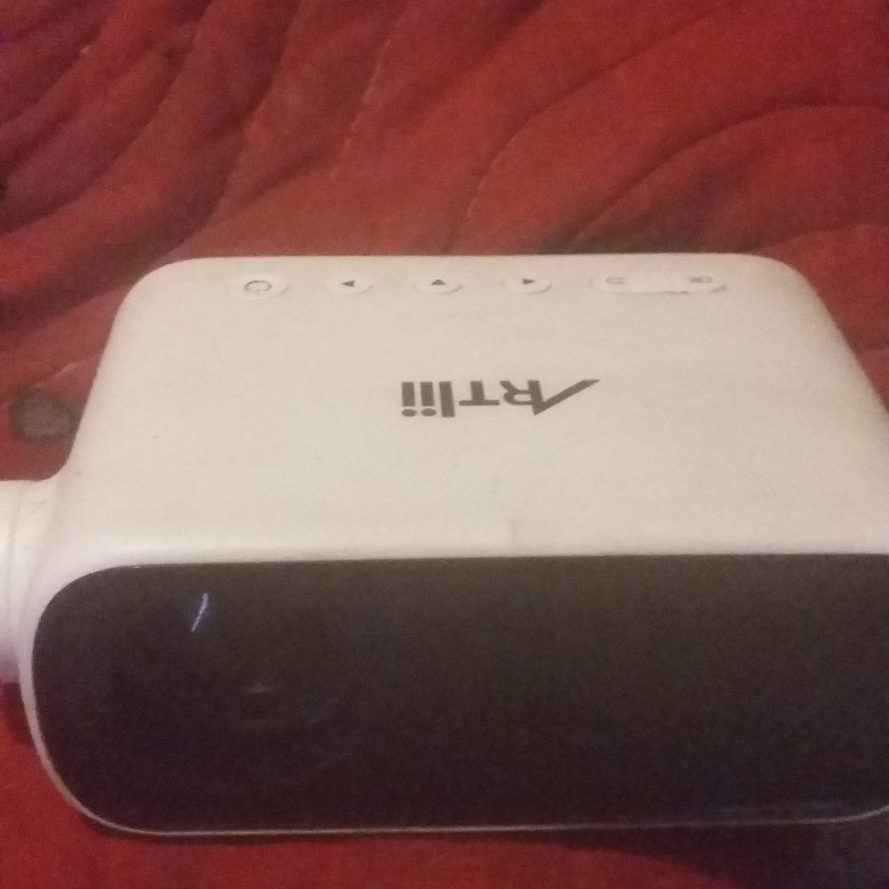 Artlii Q 2021 Mini Video Projector